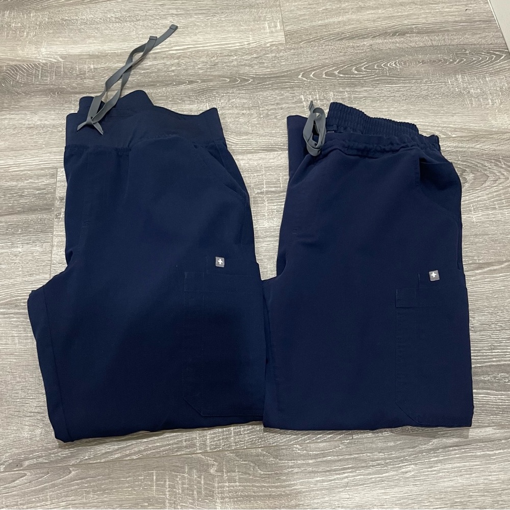 COPY - 2 pairs of Navy blue Figs scrub pants size L